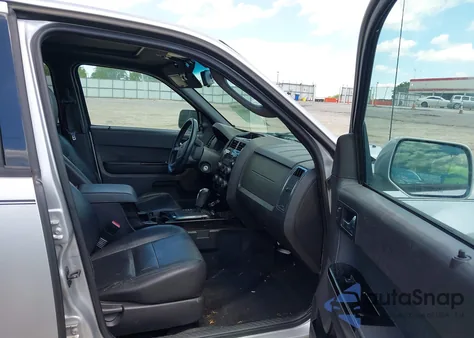 2009 Ford Escape Limited из США, поврежденный, VIN 1FMCU04GX9KA92577